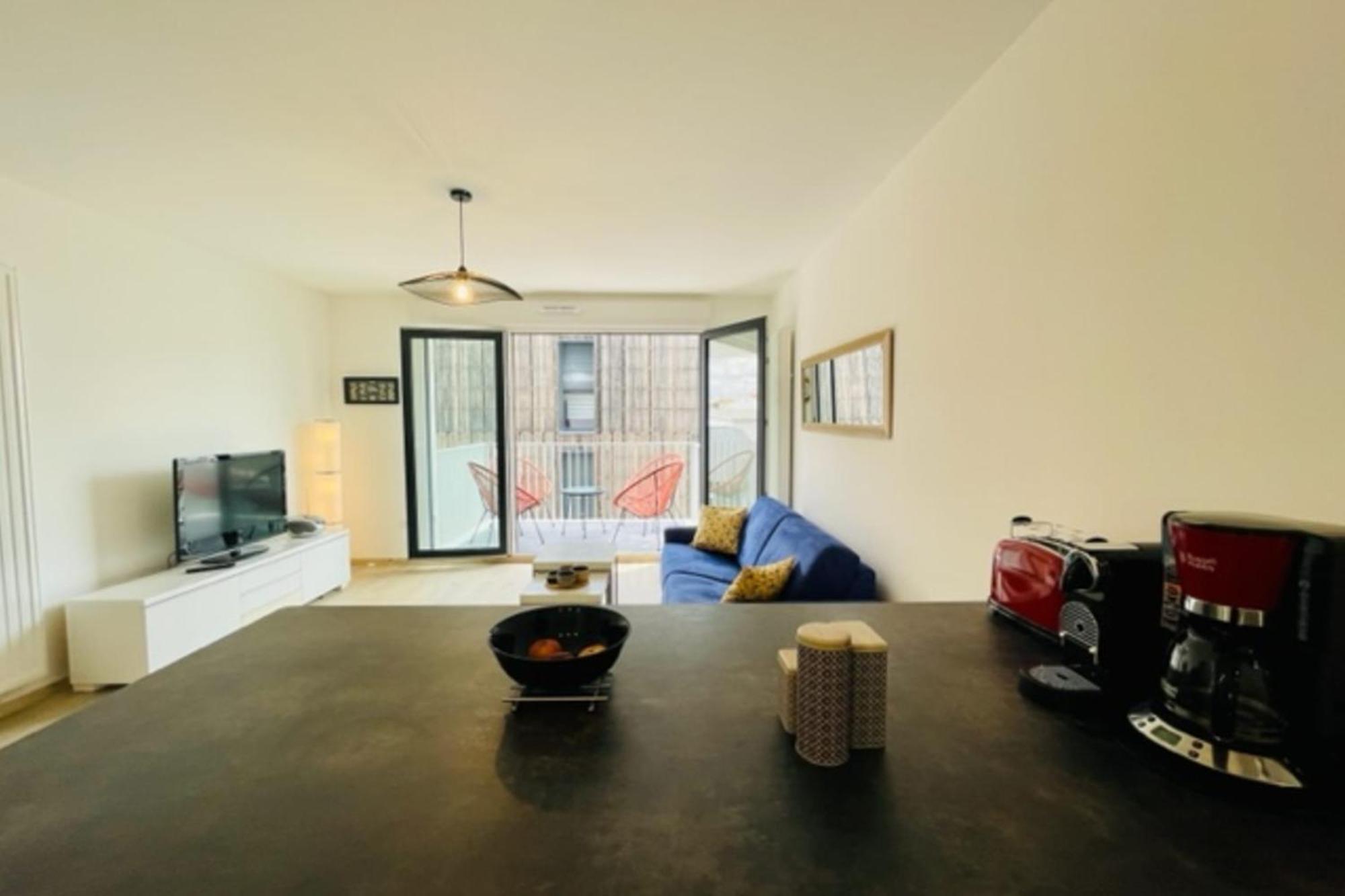 Apartament Charming New Flat With Balcony La Rochelle  Zewnętrze zdjęcie