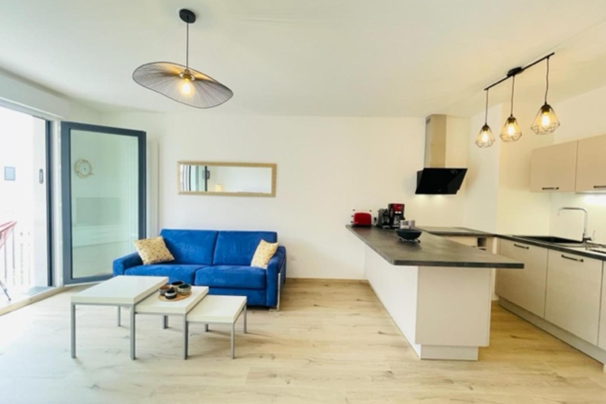 Apartament Charming New Flat With Balcony La Rochelle  Zewnętrze zdjęcie